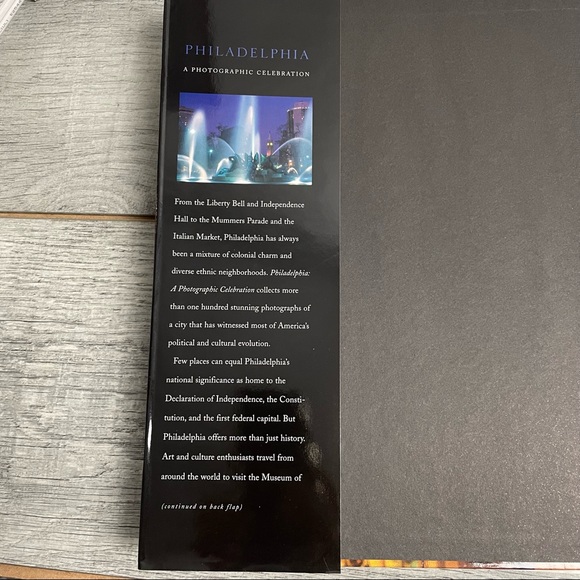 Philadelphia A Photographic Celebration Book H. Armstrong Robert 128 Pages - Picture 6 of 8
